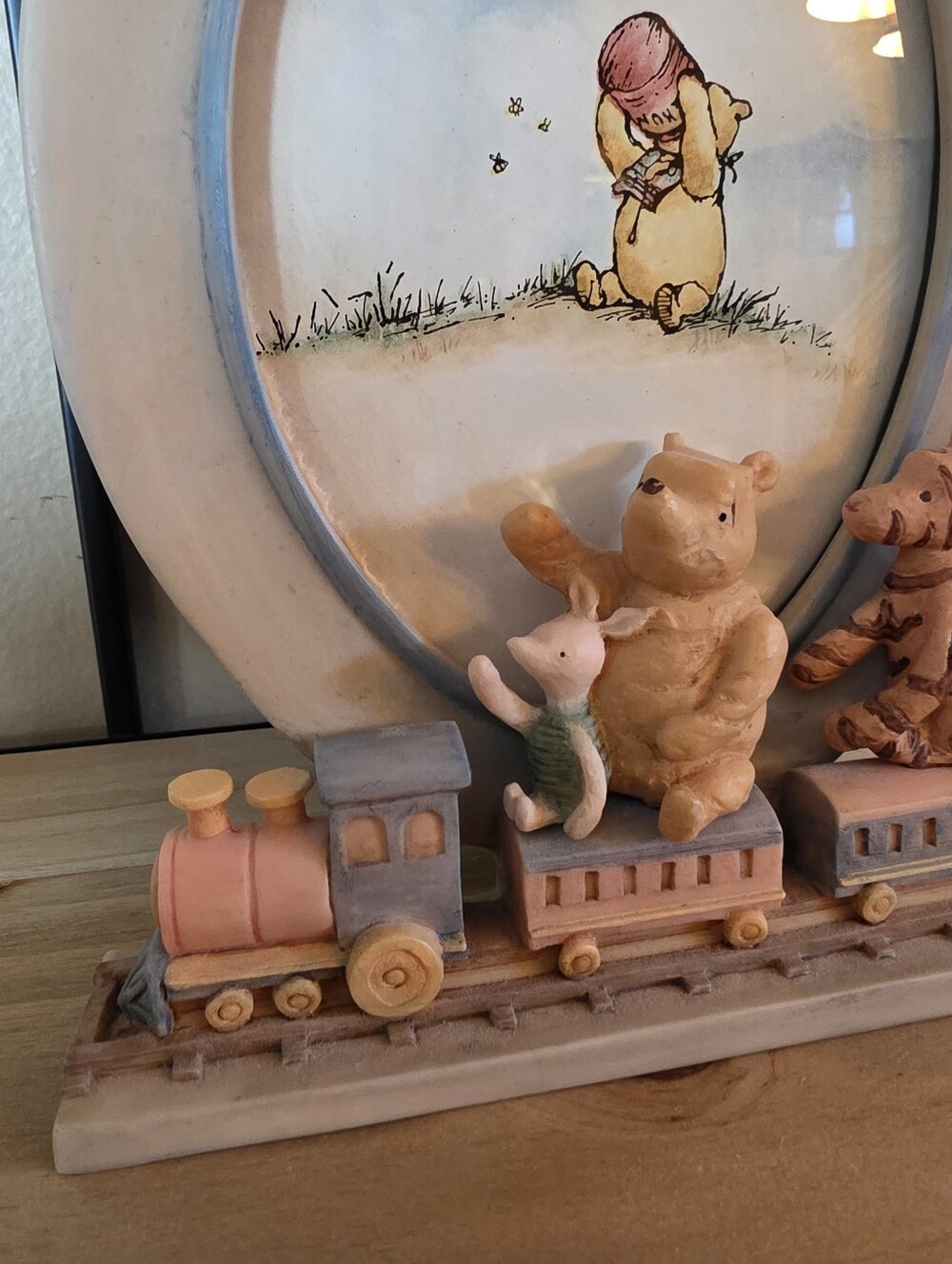 Disney Charpente Vtg Classic Winnie The Pooh & Friends On Train Picture Frame - Picture 3 of 9